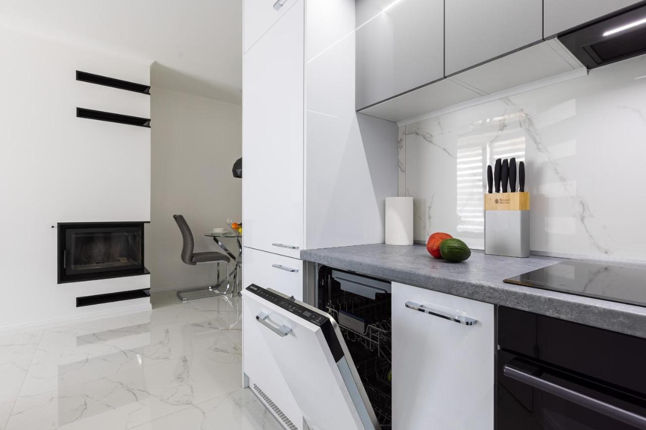 Apartament Z Basenem I Kominkiem ,,Baltic Sun” Sztutowo Extérieur photo